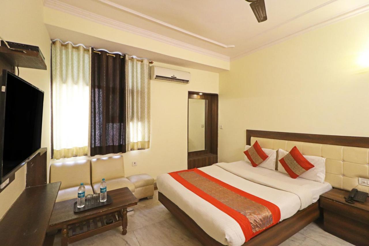 Silver Shine New Delhi - Comfort Stay Εξωτερικό φωτογραφία